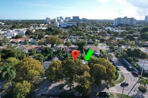 Villa ou maison à vendre à Miami, Floride: 3 chambres, 139.91 m2 № 1987779 - photo 12