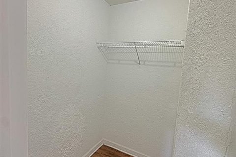Снять в аренду кондоминиум в Ларго, Флорида 3 спальни, 105.82м2, № 2103046 - фото 19