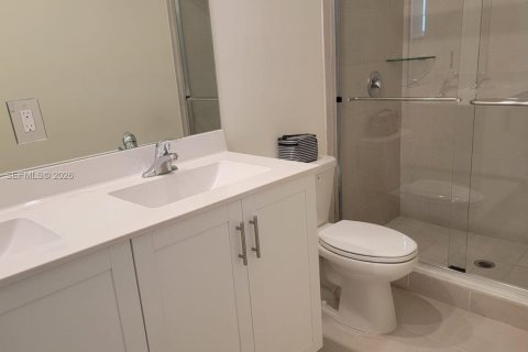 Condo in Hialeah, Florida, 3 bedrooms  № 2087090 - photo 23