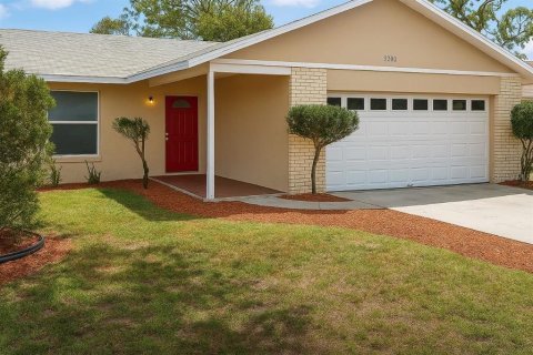 Casa en alquiler en Orlando, Florida, 3 dormitorios, 119.01 m2 № 1917481 - foto 1