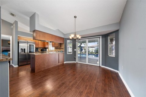 House in Lakeland, Florida 3 bedrooms, 128.95 sq.m. № 1905107 - photo 5