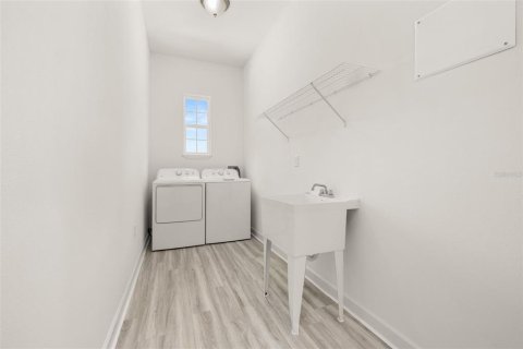 Купить виллу или дом в Пайнсиана, Флорида 5 комнат, 125.14м2, № 2152310 - фото 26