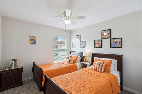 House in Davenport, Florida 4 bedrooms, 143.26 sq.m. № 2395913 - photo 5