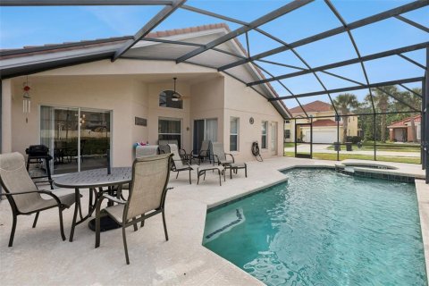 House in Davenport, Florida 4 bedrooms, 143.26 sq.m. № 2395913 - photo 18