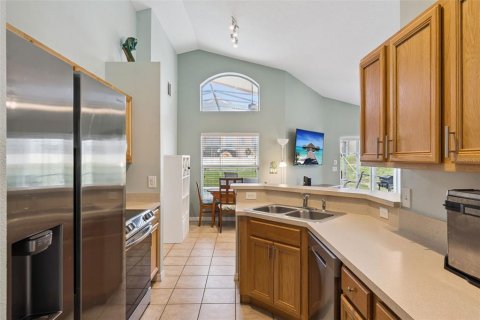 House in Davenport, Florida 4 bedrooms, 143.26 sq.m. № 2395913 - photo 27