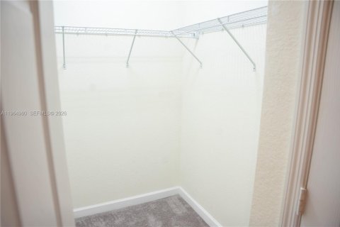 Casa en alquiler en Hialeah, Florida, 3 dormitorios, 143.07 m2 № 2026347 - foto 26