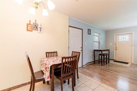 Casa en venta en Zephyrhills, Florida, 2 dormitorios, 110.93 m2 № 1904850 - foto 16