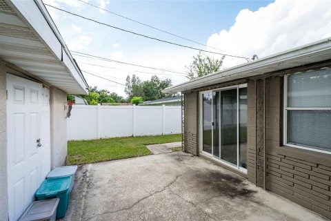 Casa en venta en Zephyrhills, Florida, 2 dormitorios, 110.93 m2 № 1904850 - foto 30