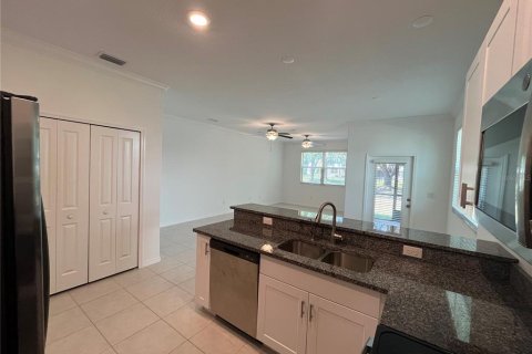 Adosado en alquiler en Wesley Chapel, Florida, 3 dormitorios, 166.02 m2 № 1905396 - foto 7