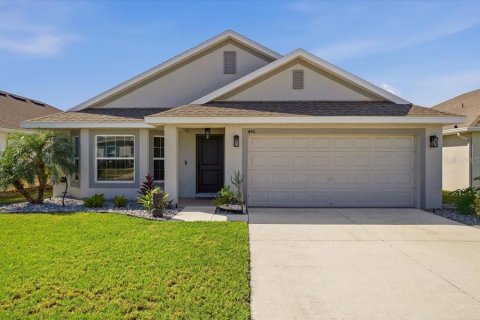House in Haines City, Florida 3 bedrooms, 165.64 sq.m. № 2396671 - photo 2