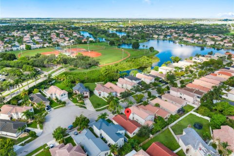 Casa en venta en Miramar, Florida, 3 dormitorios, 113.43 m2 № 1889461 - foto 16