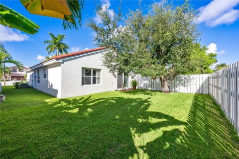 Casa en venta en Miramar, Florida, 3 dormitorios, 113.43 m2 № 1889461 - foto 4
