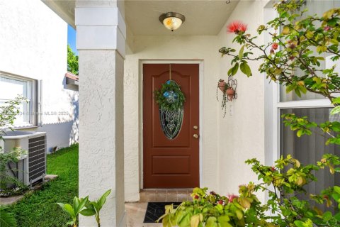 Casa en venta en Miramar, Florida, 3 dormitorios, 113.43 m2 № 1889461 - foto 19
