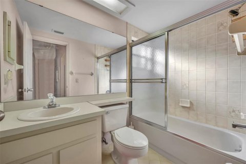 Купить виллу или дом в Инвернесс, Флорида 6 комнат, 149.76м2, № 1775371 - фото 22