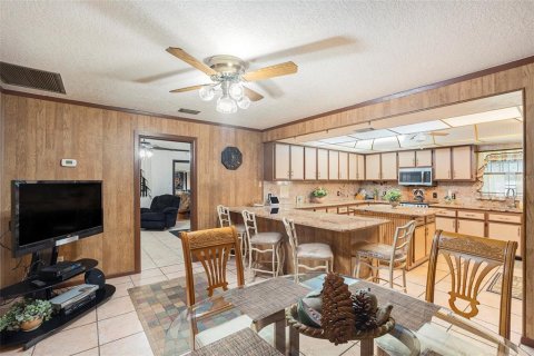 Casa en venta en Tampa, Florida, 5 dormitorios, 357.12 m2 № 1544383 - foto 16