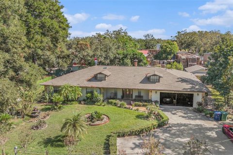 Casa en venta en Tampa, Florida, 5 dormitorios, 357.12 m2 № 1544383 - foto 4