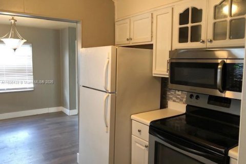 Appartement à louer à Boca Raton, Floride: 2 chambres, 92.9 m2 № 1819995 - photo 15