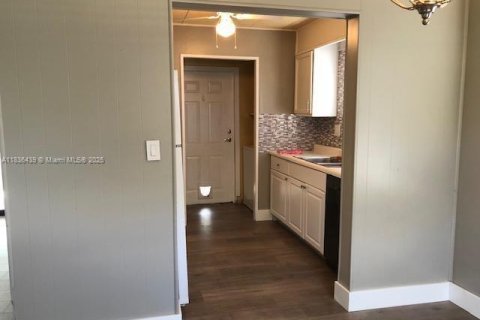 Appartement à louer à Boca Raton, Floride: 2 chambres, 92.9 m2 № 1819995 - photo 5
