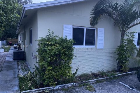 Villa ou maison à Fort Lauderdale, Floride 2 chambres, 196.02 m2 № 2001363