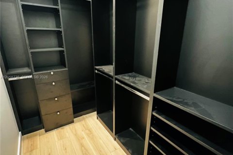 Appartement à louer à Miami Beach, Floride: 2 chambres, 97.55 m2 № 2168205 - photo 15