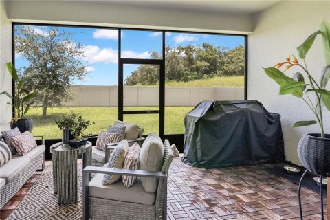House in Winter Garden, Florida 4 bedrooms, 304.53 sq.m. № 1847253 - photo 25