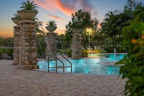 Купить кондоминиум в Санрайз, Флорида 2 спальни, 108.23м2, № 2038886 - фото 24