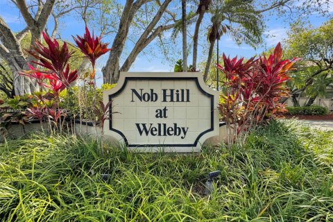 Adosado en venta en Sunrise, Florida, 3 dormitorios, 162.58 m2 № 1699722 - foto 2