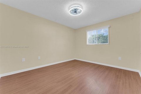 Adosado en venta en Sunrise, Florida, 3 dormitorios, 162.58 m2 № 1699722 - foto 23