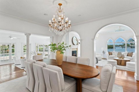Casa en venta en Saint Petersburg, Florida, 4 dormitorios, 499.63 m2 № 1720237 - foto 13