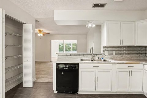 Casa en venta en Lake Wales, Florida, 4 dormitorios, 156.17 m2 № 2277835 - foto 9