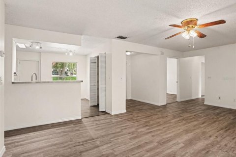 Casa en venta en Lake Wales, Florida, 4 dormitorios, 156.17 m2 № 2277835 - foto 7