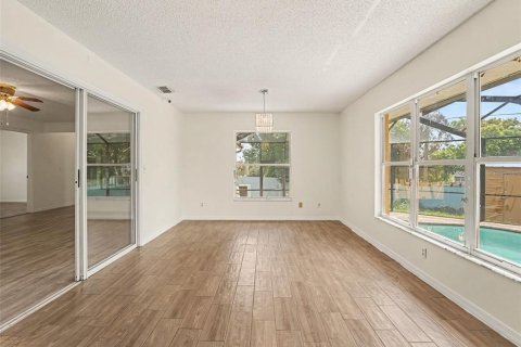 Casa en venta en Lake Wales, Florida, 4 dormitorios, 156.17 m2 № 2277835 - foto 12