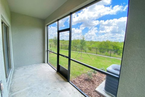 Townhouse in Wesley Chapel, Florida 3 bedrooms, 151.8 sq.m. № 1647696 - photo 21