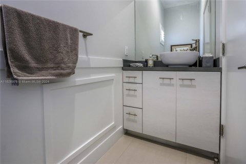 Touwnhouse à vendre à Fort Lauderdale, Floride: 3 chambres, 227.33 m2 № 1697849 - photo 29