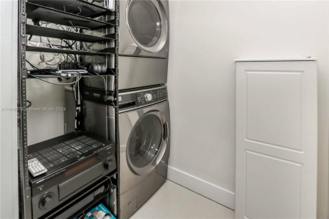 Touwnhouse à vendre à Fort Lauderdale, Floride: 3 chambres, 227.33 m2 № 1697849 - photo 28