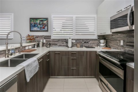 Touwnhouse à vendre à Fort Lauderdale, Floride: 3 chambres, 227.33 m2 № 1697849 - photo 27