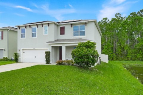 House in Davenport, Florida 5 bedrooms, 243.03 sq.m. № 2283568 - photo 2