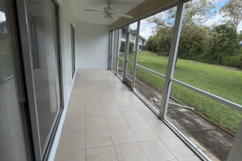 Condominio en alquiler en Stuart, Florida, 2 dormitorios, 95.88 m2 № 2089654 - foto 3
