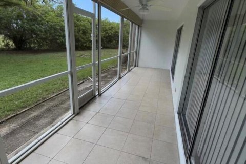 Condominio en alquiler en Stuart, Florida, 2 dormitorios, 95.88 m2 № 2089654 - foto 14