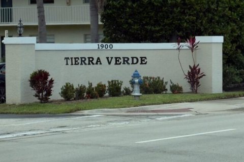 Condominio en alquiler en Stuart, Florida, 2 dormitorios, 95.88 m2 № 2089654 - foto 5