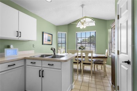 House in New Smyrna Beach, Florida 3 bedrooms, 156.45 sq.m. № 1801884 - photo 16