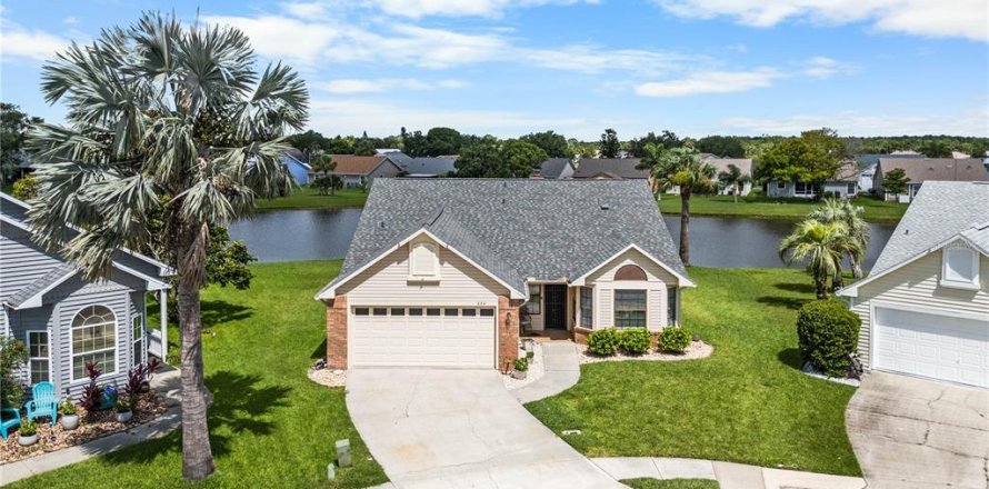 House in New Smyrna Beach, Florida 3 bedrooms, 156.45 sq.m. № 1801884