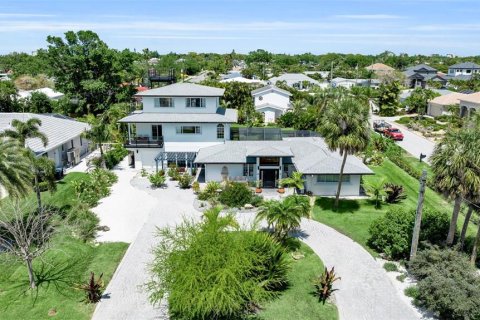 Casa en Venice, Florida 4 dormitorios, 312.52 m2 № 2202724