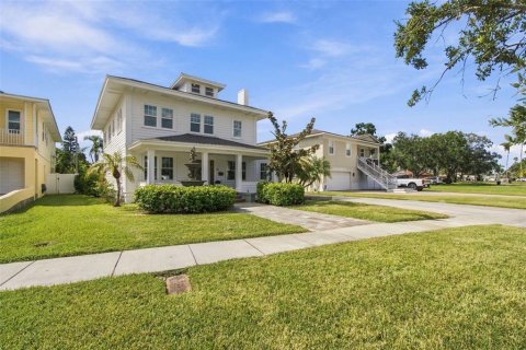 Villa ou maison à vendre à Saint Petersburg, Floride: 3 chambres, 251.3 m2 № 2429094 - photo 5