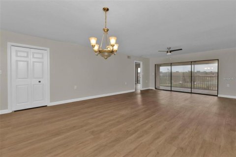 Condominio en venta en Punta Gorda, Florida, 2 dormitorios, 129.88 m2 № 1757439 - foto 11