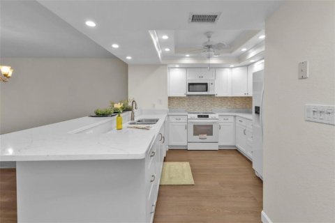 Condominio en venta en Punta Gorda, Florida, 2 dormitorios, 129.88 m2 № 1757439 - foto 8