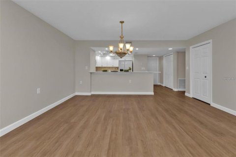 Condominio en venta en Punta Gorda, Florida, 2 dormitorios, 129.88 m2 № 1757439 - foto 10
