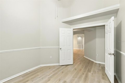 Villa ou maison à vendre à Tampa, Floride: 3 chambres, 164.34 m2 № 2408117 - photo 6