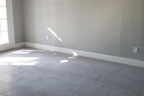 Condo in Altamonte Springs, Florida, 1 bedroom  № 1767871 - photo 9