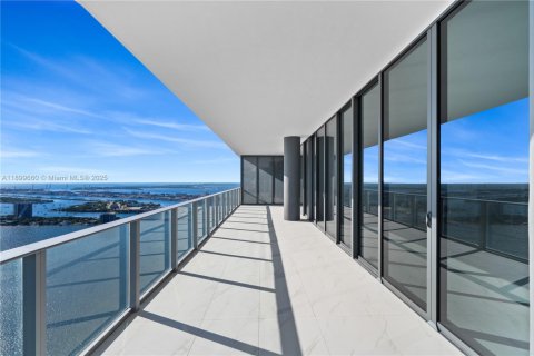 Condo in Miami, Florida, 4 bedrooms  № 1953494 - photo 22